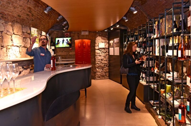 Barcelona: Columbus Monument - Potential Limitations and Considerations