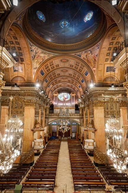 Barcelona Concert: A. Vivaldi - The Four Seasons and more - Experience the Magic of Classical Music in Barcelona’s Historic Basilica