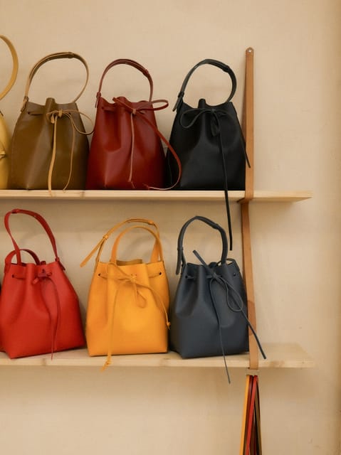 Barcelona: Craft your own leather bag, Hands-On workshop - Key Points