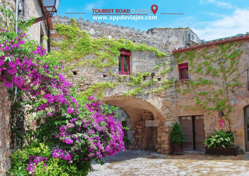 Barcelona: Dalí, Portlligat House-Museum & Cadaqués - Starting from Barcelona to Discover Dalí’s Artistic and Natural World