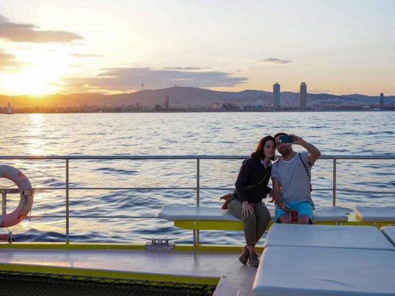 Barcelona: Daytime or Sunset Catamaran Cruise with Music - Practical Details: Meeting Point, Duration, and Accessibility