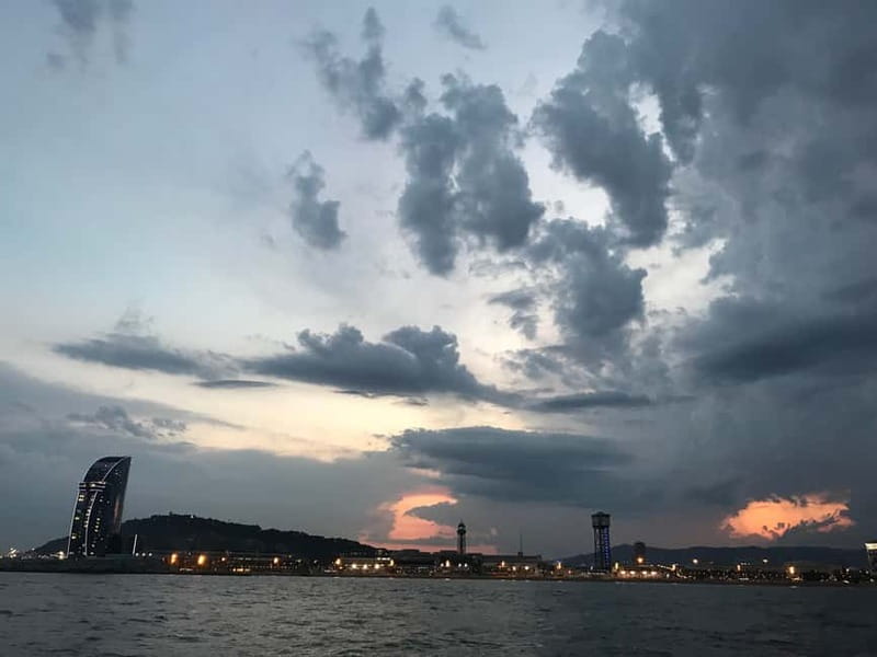 Barcelona: Daytime or Sunset Cruise with Drinks - Weather Conditions and Flexibility