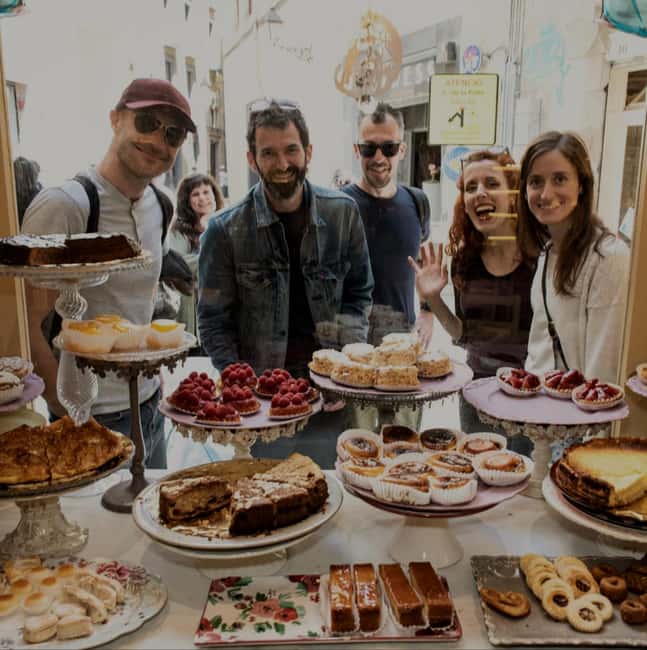 Barcelona: Delicious Chocolate walking tour - Exploring the Gothic Quarter and Born Neighborhoods