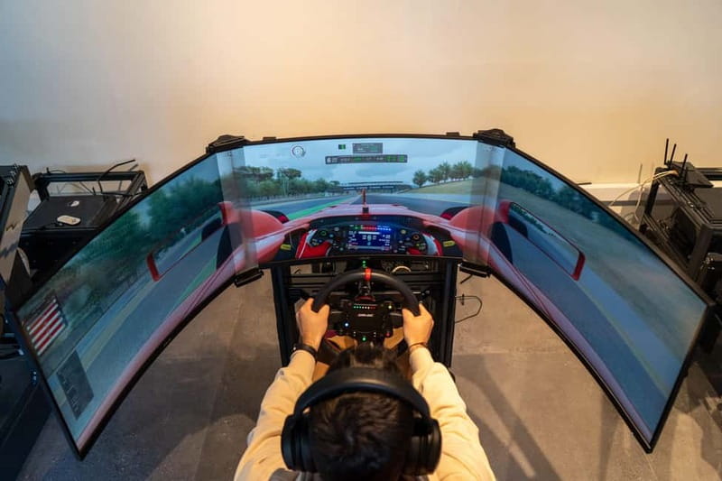 Barcelona: Driving simulator Experience (SIM Racing) - Experience the Excitement of a State-of-the-Art Racing Simulator in Barcelona