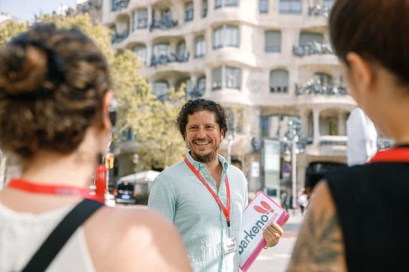 Barcelona: Exclusive Private Tour - Exploring Barcelonas Iconic Landmarks