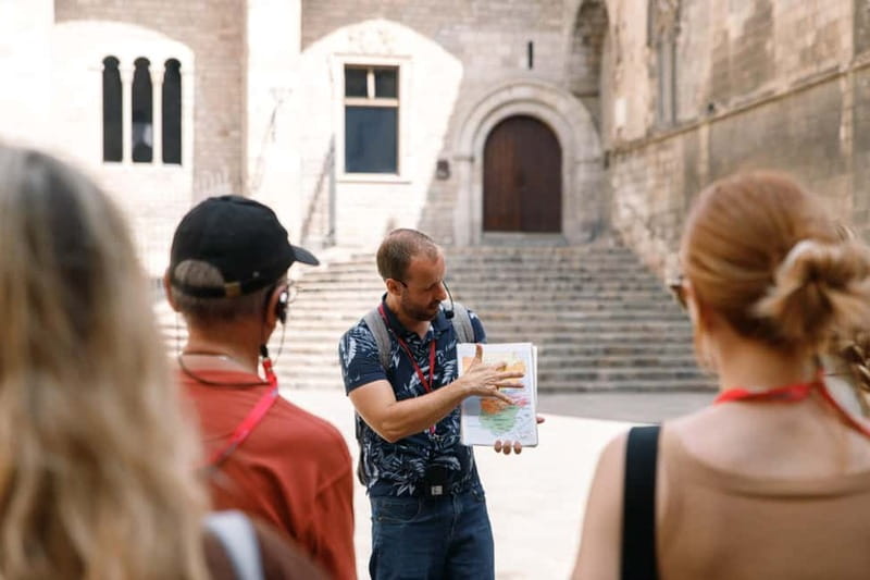 Barcelona: Exclusive Private Tour - Logistics: Meeting, Pacing, and Accessibility