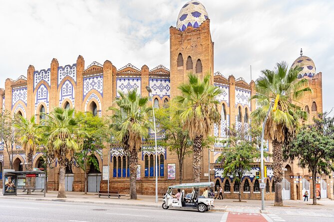 Barcelona Expert Plus Tour in Private Eco Tuk Tuk - Pacing and Tour Length Variations