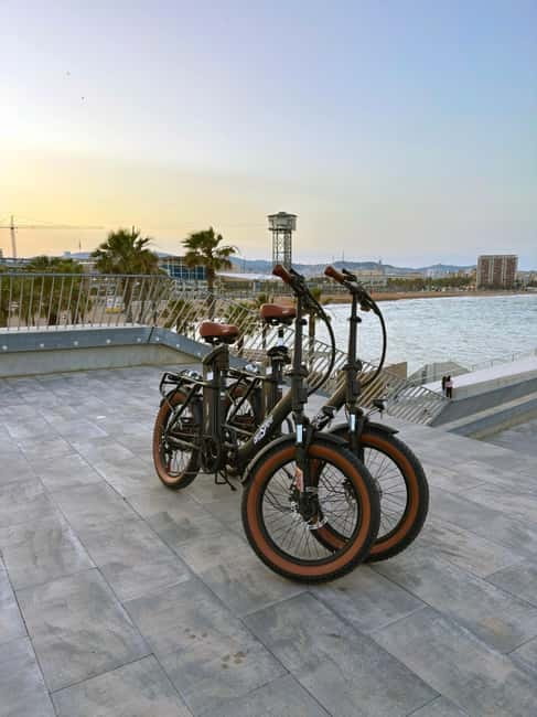 Barcelona: Explore the City with Eco-Friendly E-Bike Rentals - Beaches and Seaside Cycling