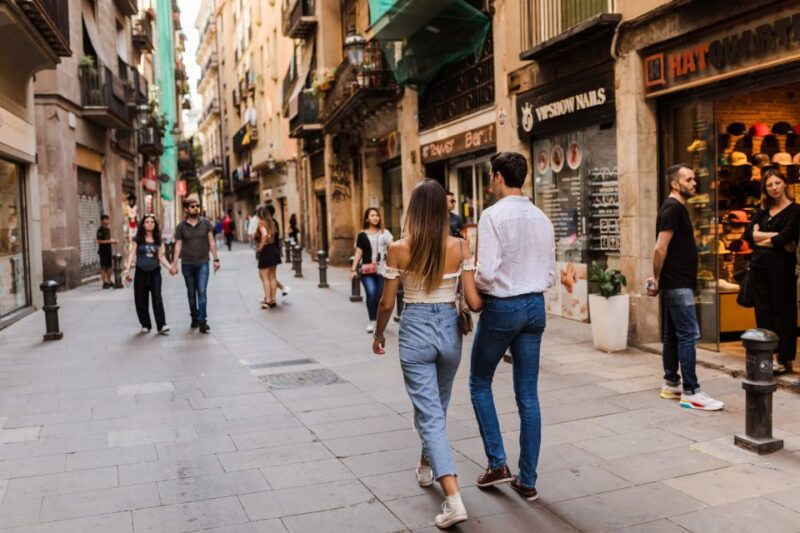Barcelona: Explore the Gothic Quarter with a Local - Comparing This Tour to Other Barcelona Experiences