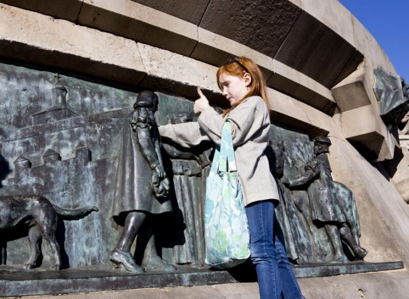 Barcelona: Family Tour in the Footsteps of Columbus - Key Points