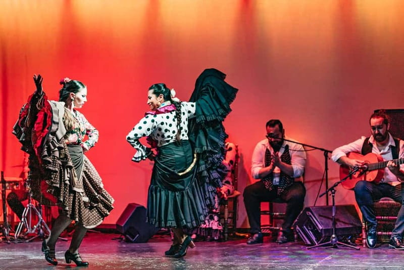 Barcelona: Flamenco Show at the Theater - Key Points