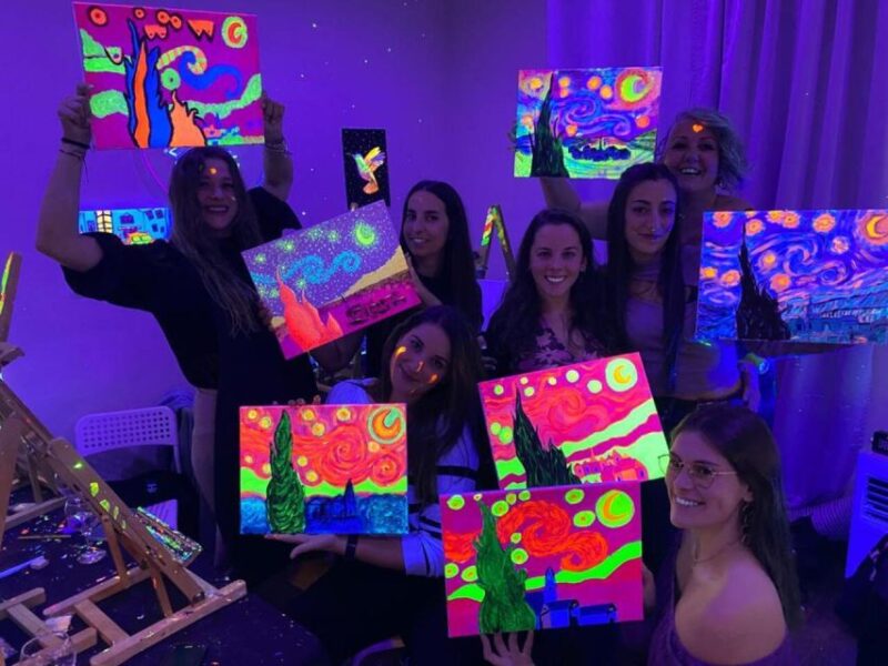 Barcelona: Fluorescent Paint and Wine Workshop - Create Your Own Fluorescent Artwork with Unlimited Wine in Barcelona