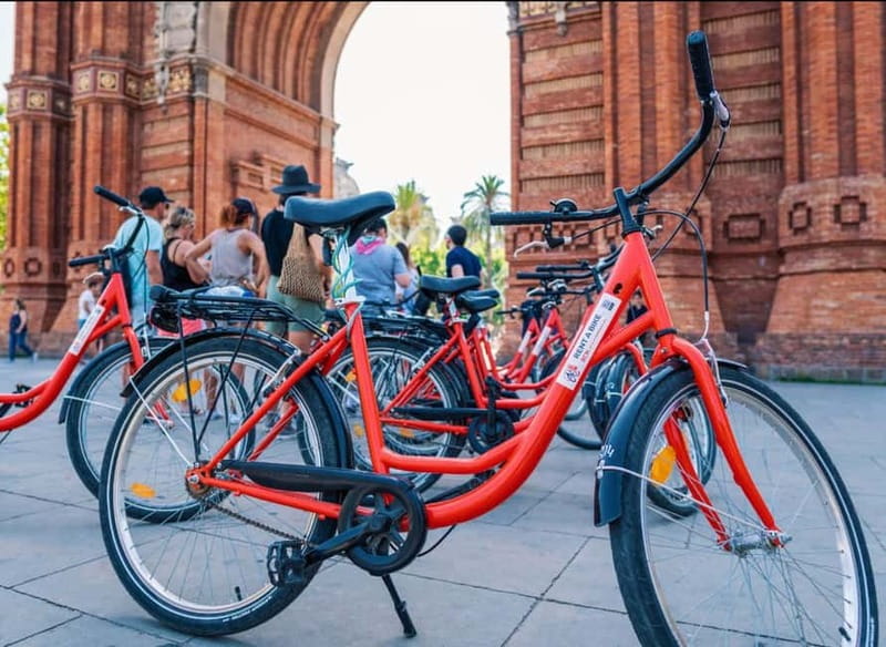 Barcelona: Full-Day Bike/E-Bike Rental with Helmet and Lock - Discover Barcelona at Your Own Pace with a Full-Day Bike or E-Bike Rental