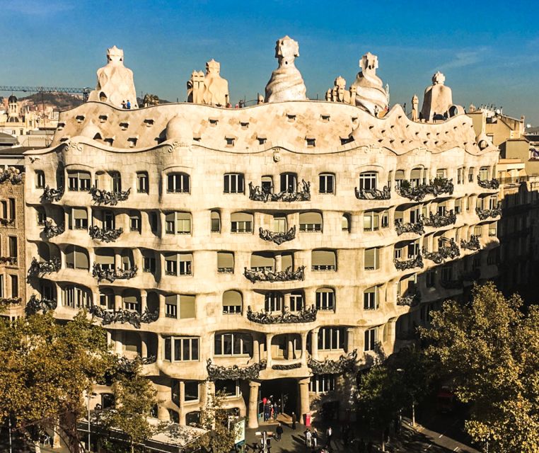 Barcelona: Gaudi Private City Tour with Sagrada Familia - Why Choose This Tour Over Others?