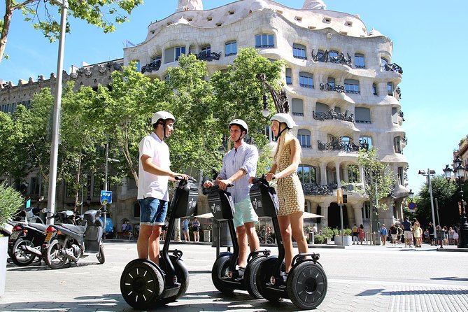 Barcelona Gaudí Segway Tour - Discovering Gaudí’s Barcelona from the Segway