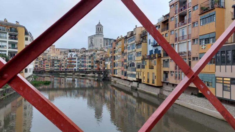 Barcelona: Girona Private City tour - Logistics: How the Tour Unfolds