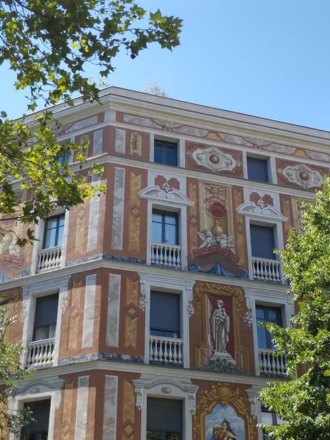 Barcelona: Golden Age of Architecture Walking Tour - Exploring the Architectural Style of Modernisme in Barcelona