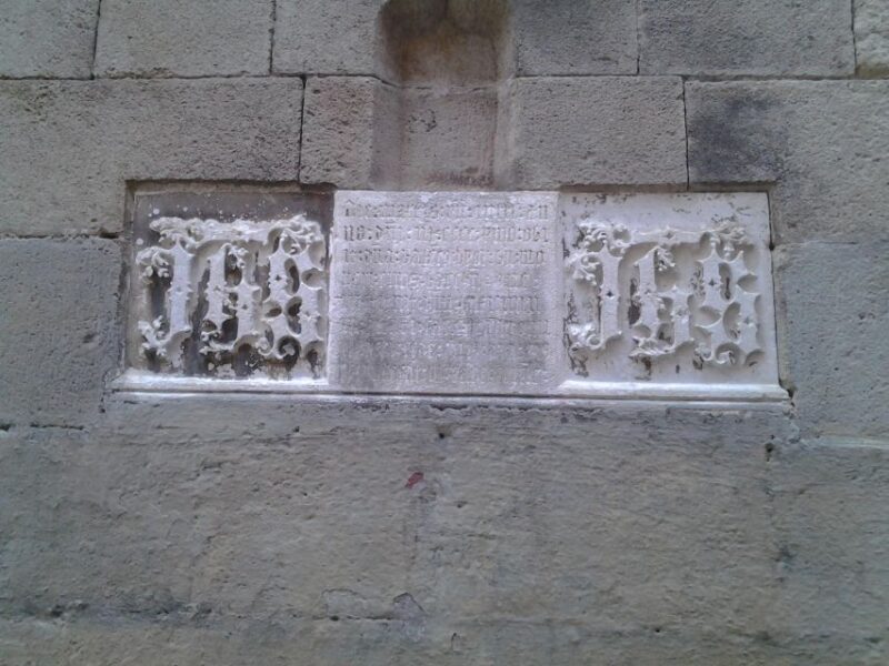 Barcelona: Gothic Quarter Legends Walking Tour with Tapas - The Imposing Santa Maria del Mar and Panoramic City Views