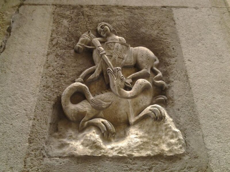 Barcelona: Gothic Quarter Legends Walking Tour with Tapas - Who Would Most Enjoy This Tour?