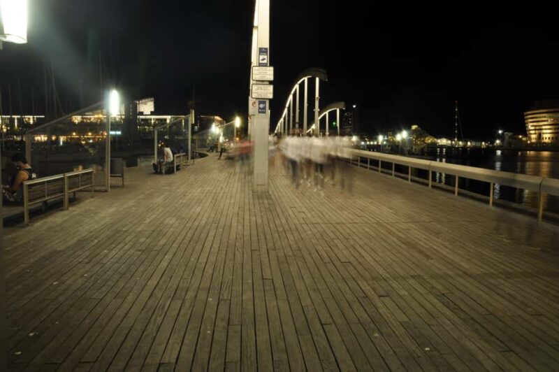 Barcelona: Gothic Quarter Night Photography Tour - Starting Point: The Heart of the Gothic Quarter