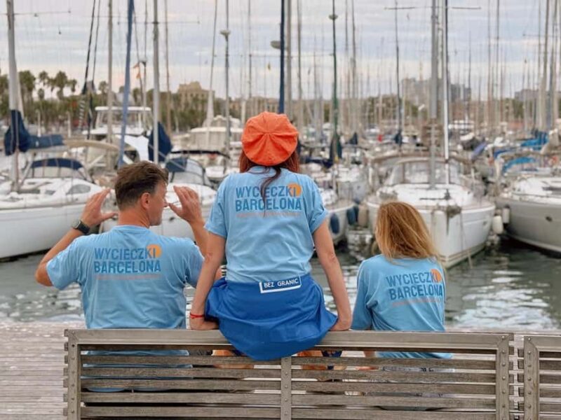 Barcelona: Gothic Quarter Walking Tour in Polish - Explore Barcelonas Oldest Neighborhood with a Polish Guide