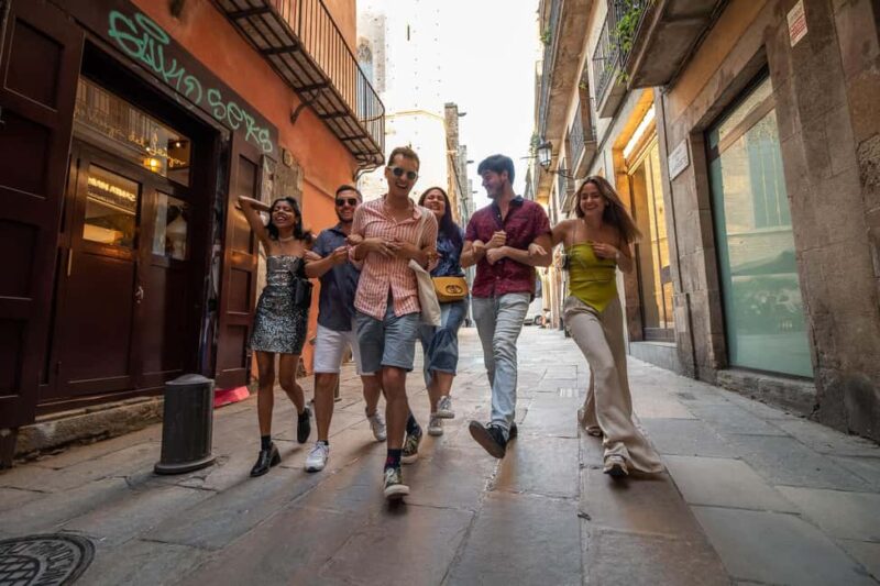 Barcelona: Gothic Quarter Walking Tour with 10+ Attractions - From the Old Town to the Gothic Cathedral