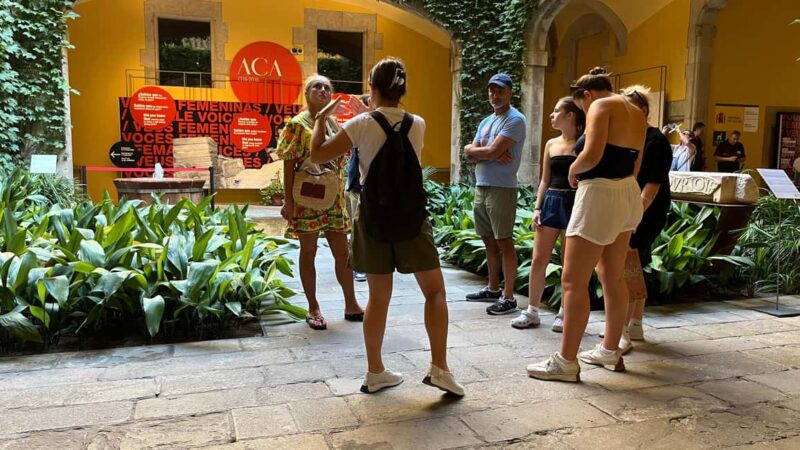 Barcelona Gothic WalkingTour: Roman Walls & Hidden Courtyard - Discover the Charm of Barcelona’s Gothic Quarter in Just Two Hours