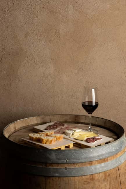 Barcelona: Gourmet Wine Tasting and Catalan Tapas - Key Points