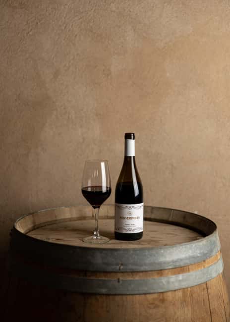 Barcelona: Gourmet Wine Tasting and Catalan Tapas - Practical Meeting and Booking Details