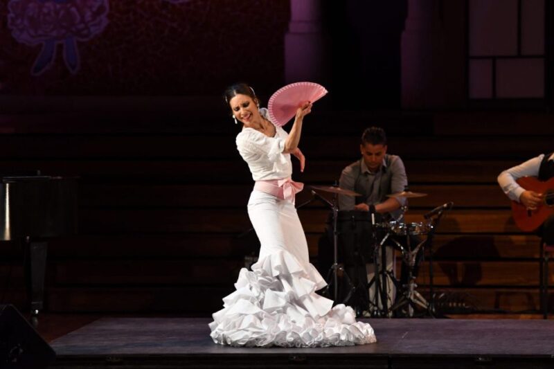 Barcelona: Gran Gala Flamenco Show Entry Ticket - Comparing Ticket Options and Similar Experiences