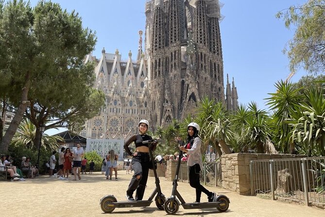 Barcelona Guided 2 hour E-Scooter Tour - Key Points