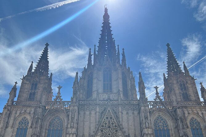 Barcelona: Guided City Tour by Local Transport - Exploring the Gothic Quarter’s Historic Streets