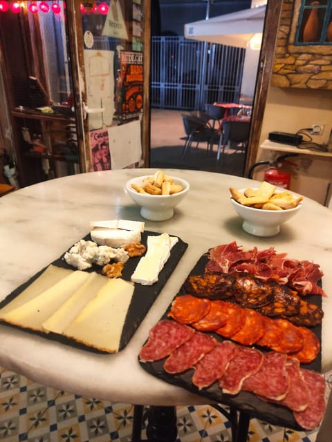 Barcelona: Guided Wine and Tapas Tour with Tastings - The Guide’s Role and Cultural Insights