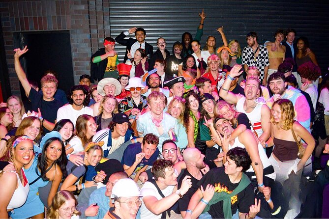 Barcelona Halloween Bar Crawl - Key Points