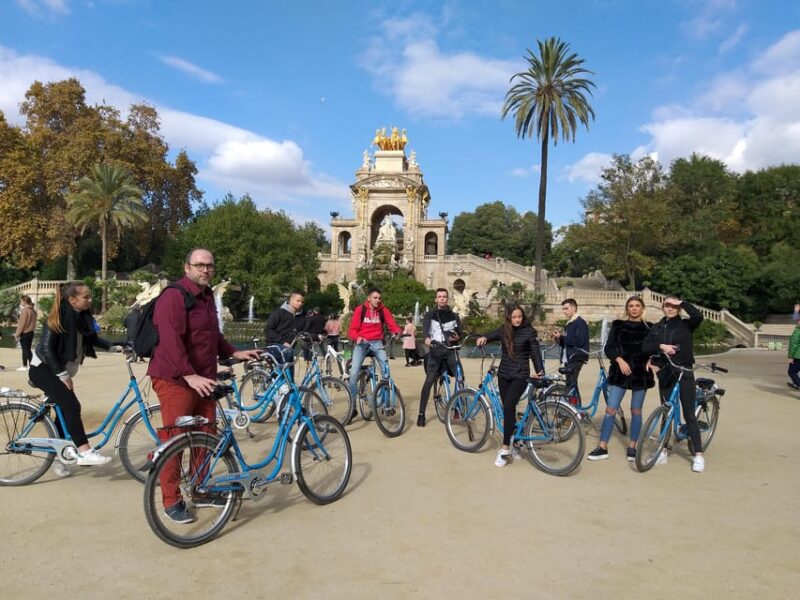 Barcelona Highlights Bike Tour - Starting Point at the Gothic Quarter and Initial Stops