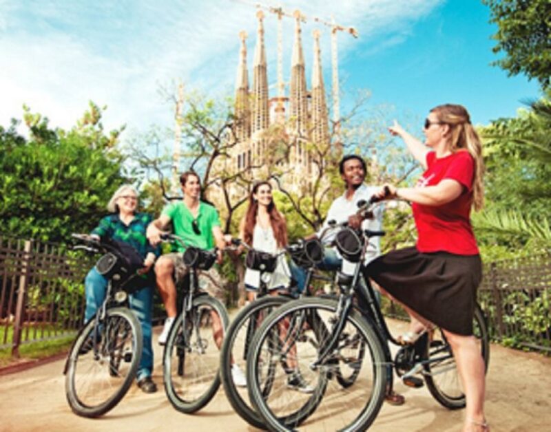 Barcelona Highlights Bike Tour: Cycle along the beach! - Urban Art and Cultural Stops