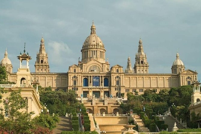Barcelona Highlights Private Guided Tour - Casa Mila (La Pedrera): Gaudí’s Architectural Icon