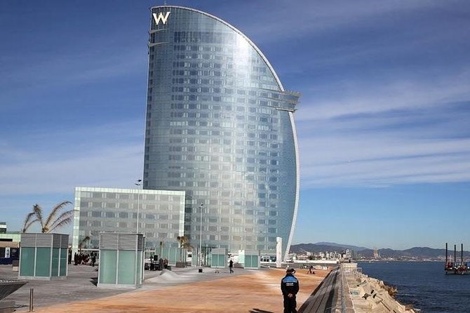 Barcelona Highlights Tour Privado - Booking and Cancellation Policies