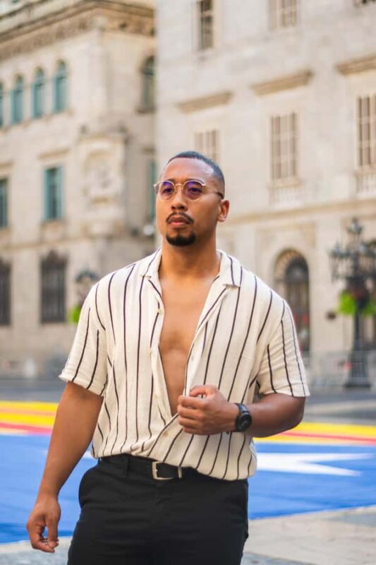 Barcelona: Hire Private Photo Shoot with Photographer - Key Points