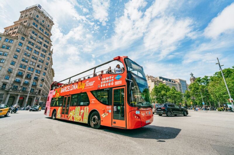 Barcelona: Hop-On Hop-Off Bus & Aquarium Tour - How the Bus Routes Cover Barcelona’s Key Neighborhoods