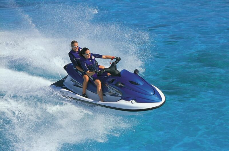 Barcelona: Jetski rental in Barcelona - Exciting Jetski Rental in Barcelona for a Quick, Thrilling Adventure
