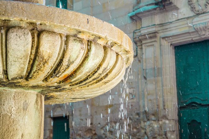 Barcelona Jewish & Gothic Tour - summer Deal Now on - Key Points