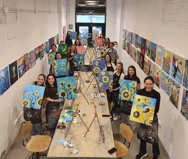 Barcelona: Learn to paint, sip wine, enjoy snacks & music - Learn to Paint and Sip Wine at Arte Bar in Barcelona