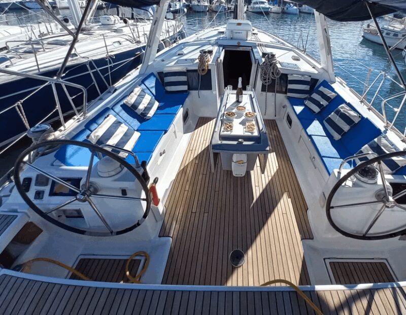 Barcelona: Luxury Private Yacht Daytime Cruise - Practical Details and Accessibility
