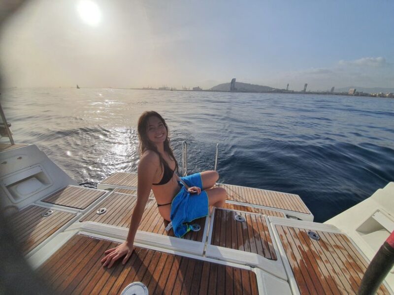 Barcelona: Luxury Private Yacht Daytime Cruise - Why This Tour Is Worth Considering