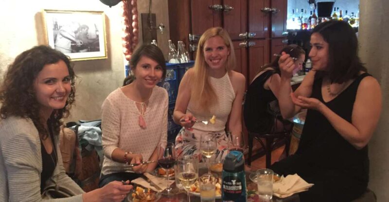 Barcelona: Market, Tasty Tapas/Food and Gothic History Tour - Exploring Barcelona’s Gothic Streets and Medieval Charms