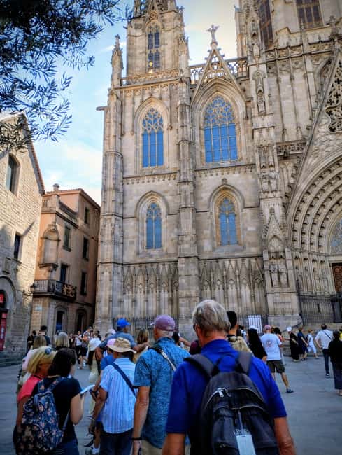 Barcelona: Medieval Gothic Quarter 5-Senses Immersive Tour - Key Points