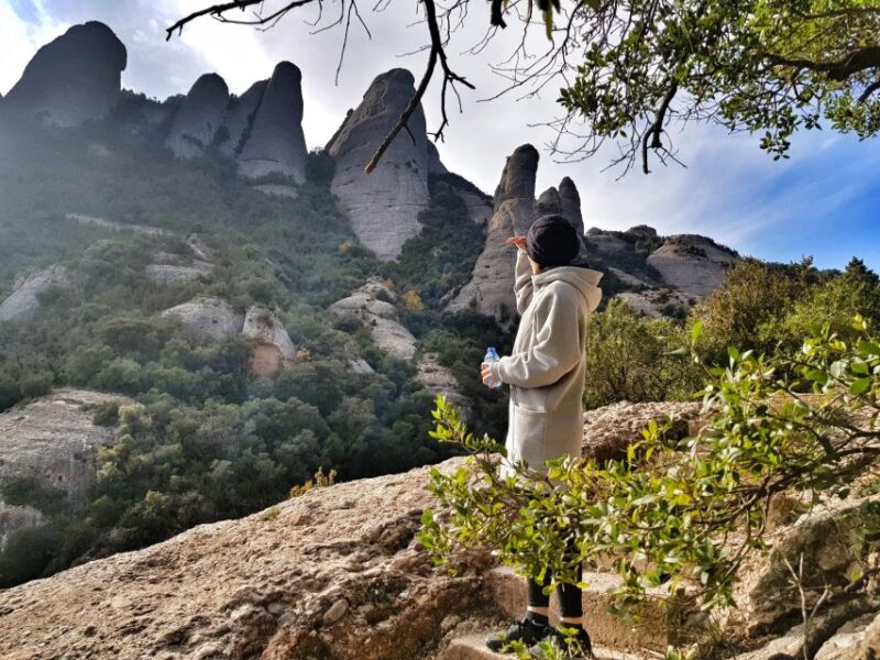 Barcelona: Montserrat Private Tour for Families and Friends - Experience Montserrat with a Personalized Touch for Families and Friends