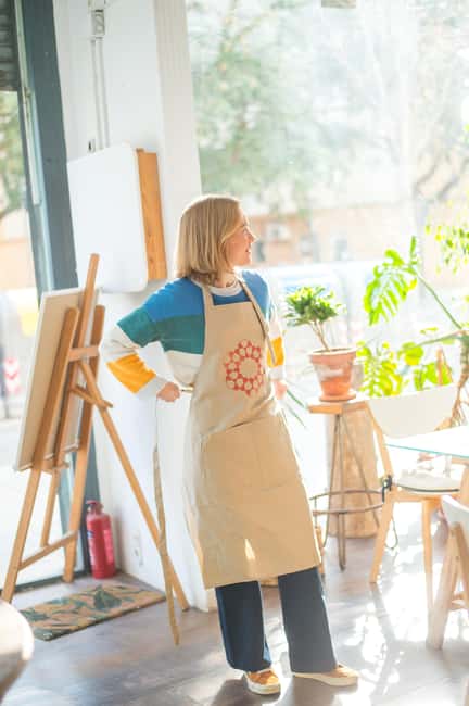 Barcelona Mosaic Workshop: Make A Souvenir Coaster - The Guides: Knowledgeable and Friendly