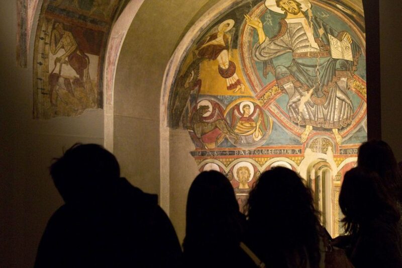 Barcelona: Museu Nacional d'Art de Catalunya Entrance Ticket - Panoramic City Views from Montjuïc